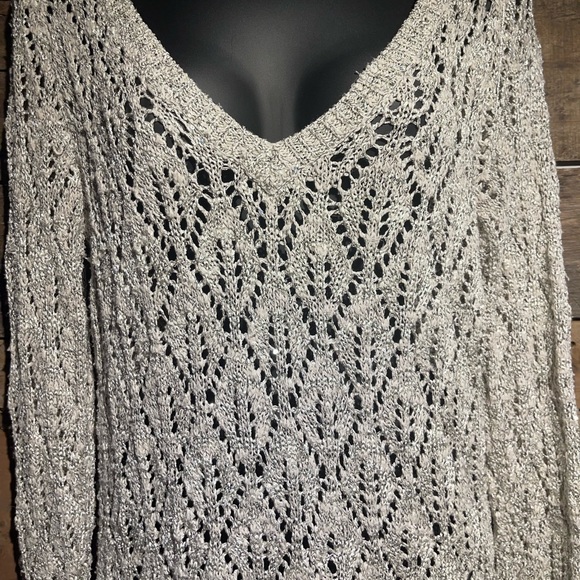 Sparkly Sweater - Picture 7 of 8